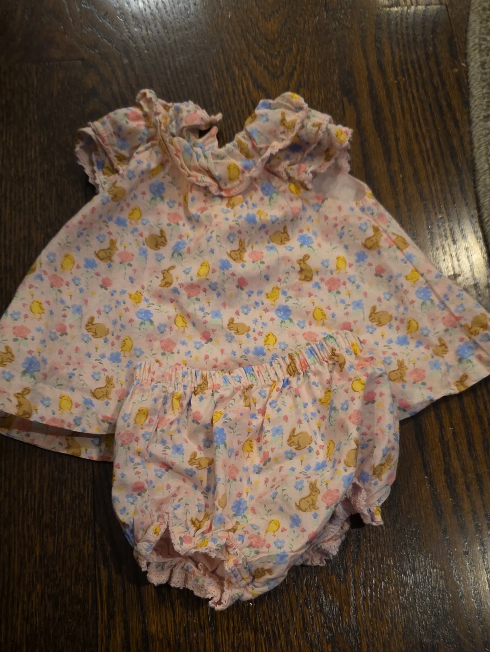 Janie and Jack Pink Bunny & Chick Print Ruffle Top with Bloomers